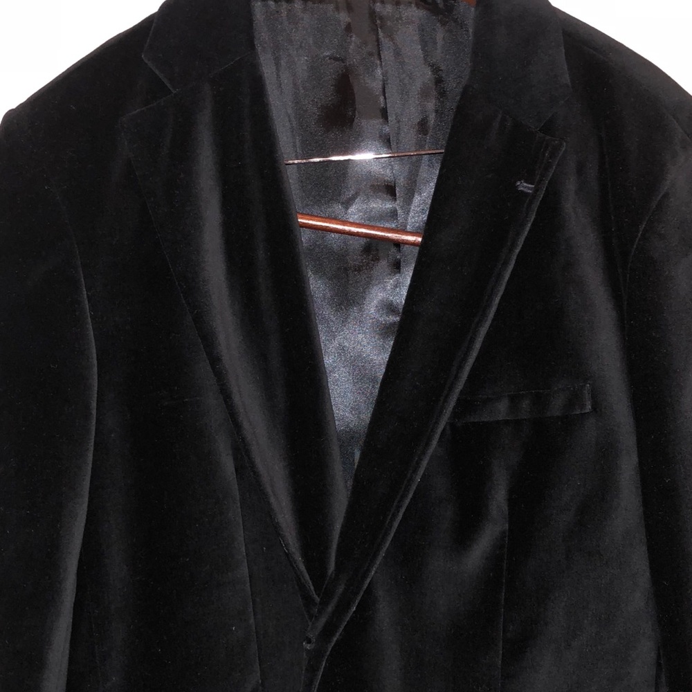 DKNY Black sport coat. 100 % cotton size large